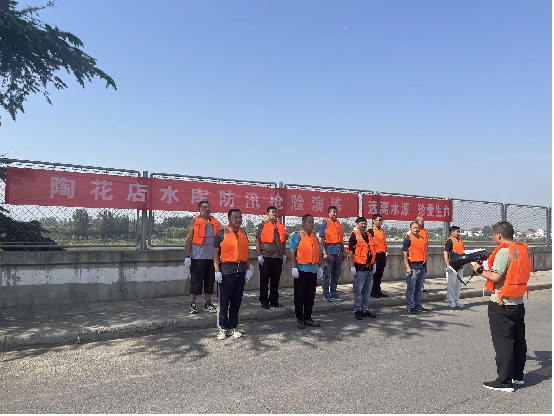 20250521实战砺精兵 防汛护安澜——区水利局开展两座中型水库防汛抢险演练119.png
