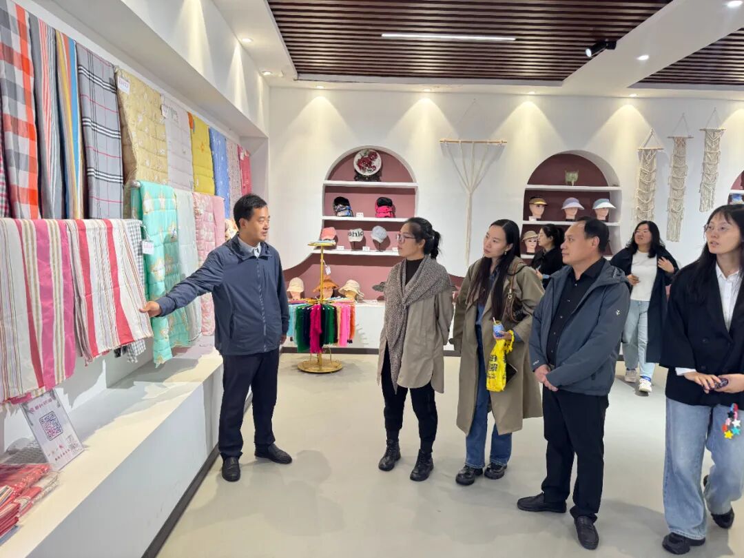 1758271194301664.jpg 640.jpg